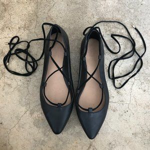 Witchy ballerina tie-up point flats EUC